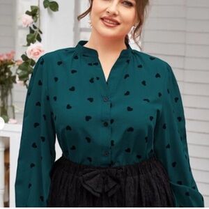 SHEIN Curve Dark Teal notched collar Heart Pattern Blouse button down 1X